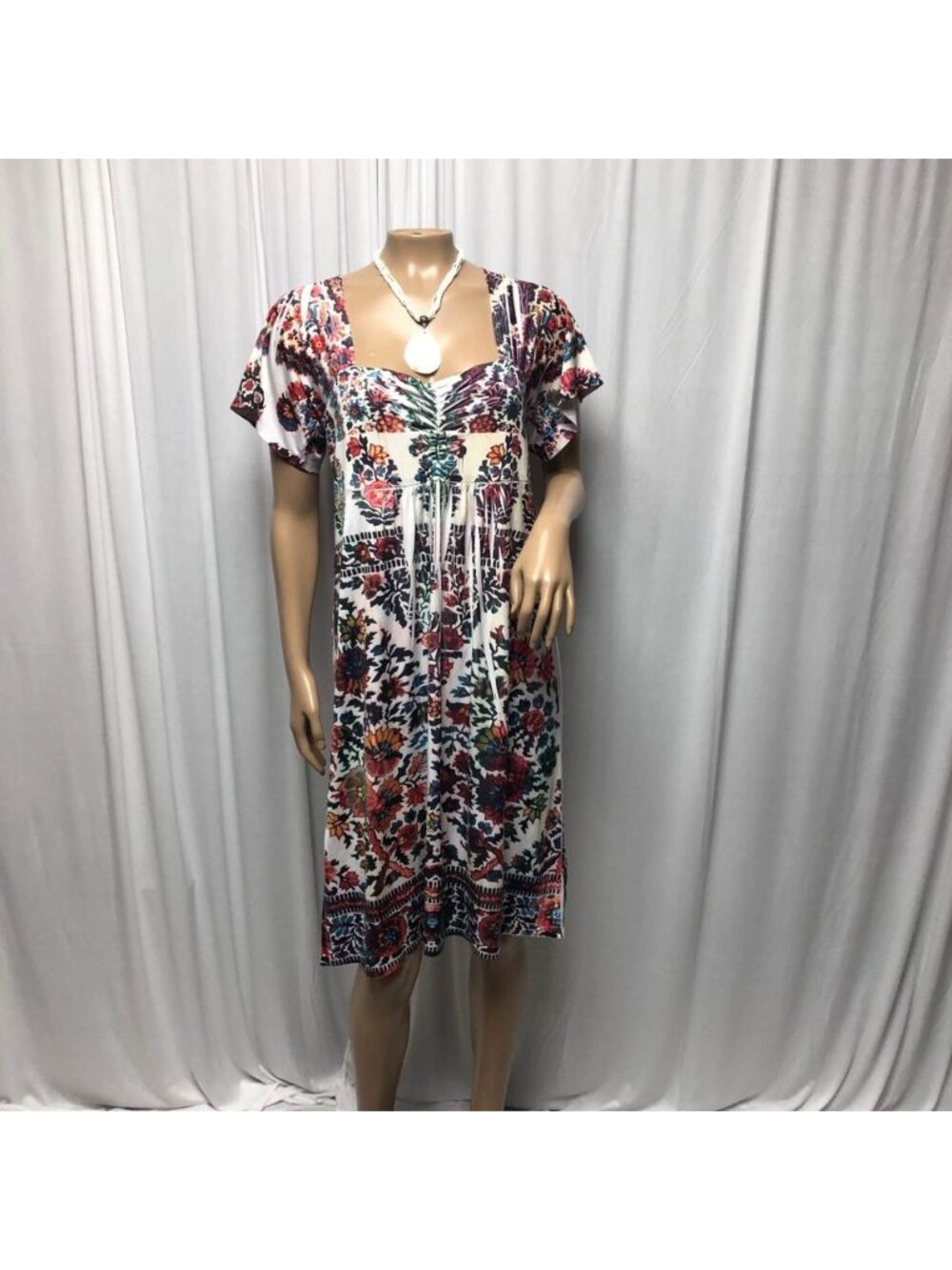 b friends Dress Womens Size Small Stretchy Floral Open Back Knee Length Shift